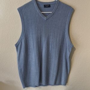 Dockers V-neck, light blue vest,  Men's medium
